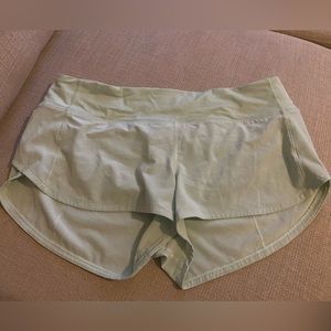 Lululemon speed up shorts size 8